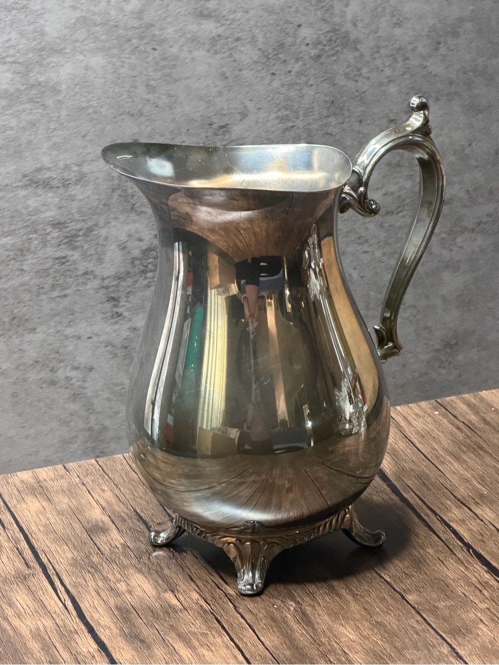 Vintage Wm. Rogers Silverplate Footed Water Pitcher with Ice Guard